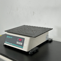 New Brunswick Innova 2100 Platform Shaker image 1